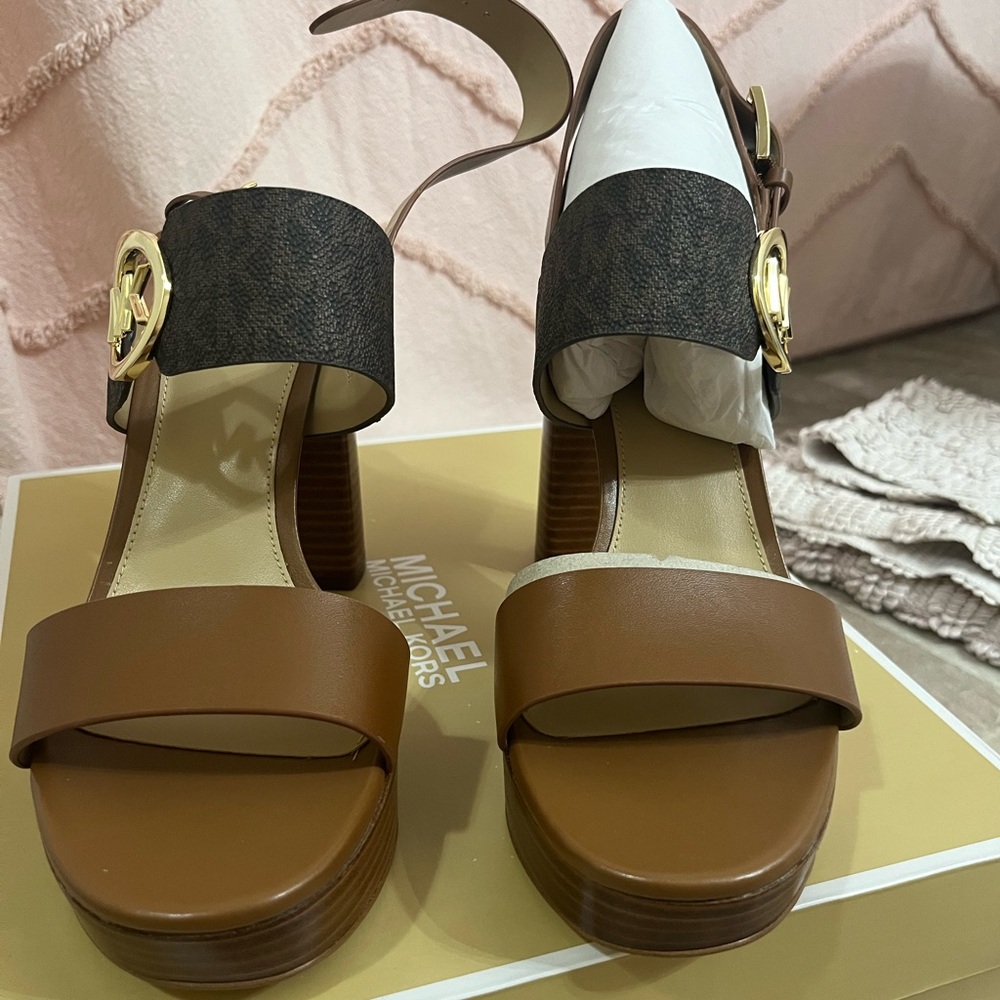 Michael Kors Tan and Brown Platform Sandal Heels - Picture 7 of 9